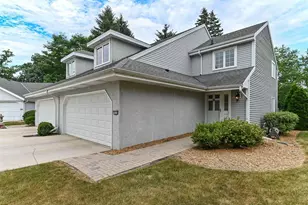 7436 W Tuckaway Creek Dr, Franklin, WI 53132 - Photo 27
