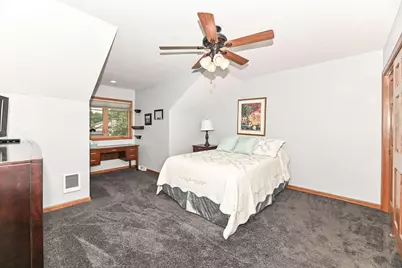 7436 W Tuckaway Creek Dr, Franklin, WI 53132 - Photo 21