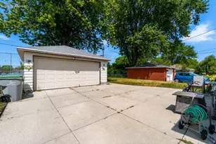 4147 S 52nd St, Milwaukee, WI 53220 - Photo 29