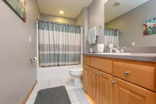 N16W29803 Brookstone Cir, Delafield, WI 53072 - Photo 23