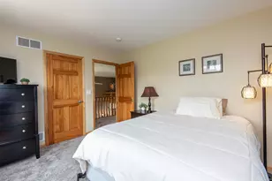N16W29803 Brookstone Cir, Delafield, WI 53072 - Photo 21