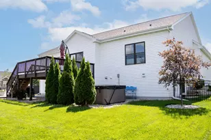 534 Foxfield Rd, Oregon, WI 53575 - Photo 5
