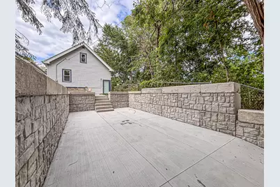 1743 E Bennett Ave, Milwaukee, WI 53207 - Photo 45