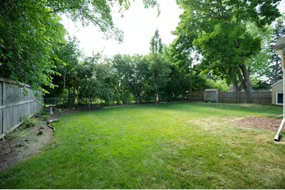 8072 N 66th St, Brown Deer, WI 53223 - Photo 17