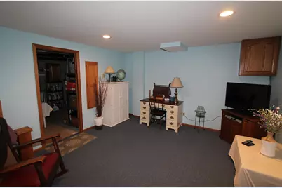 217 S 7th St #15, Racine, WI 53185 - Photo 21
