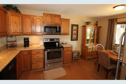 217 S 7th St #15, Racine, WI 53185 - Photo 3