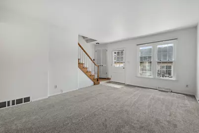 4270 W Cherrywood Ln, Brown Deer, WI 53209 - Photo 3