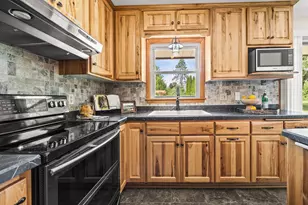 N58W21816 Maclynn Dr, Menomonee Falls, WI 53051 - Photo 21