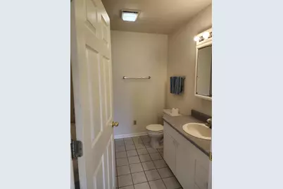 418 E 3rd Ave, Elkhorn, WI 53121 - Photo 13