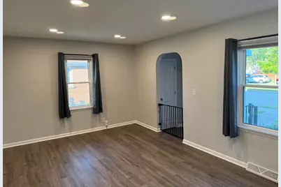 7549  31st Ave, Kenosha, WI 53142 - Photo 7