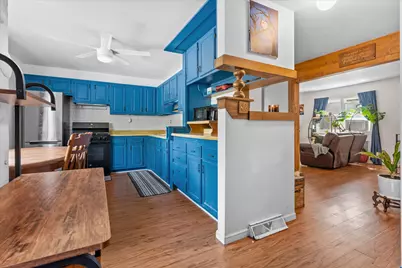 232  Wolf Dr, Dousman, WI 53118 - Photo 9