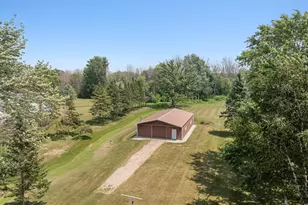 414 N 6th St, Reedsville, WI 54230 - Photo 5