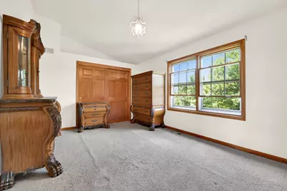 9505 N Michael Ct, Milwaukee, WI 53224 - Photo 21