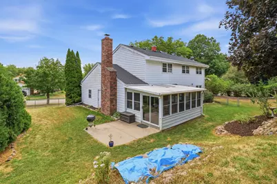 2800  Berkshire Dr, Waukesha, WI 53188 - Photo 35