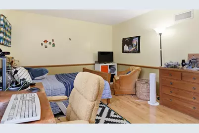 2800  Berkshire Dr, Waukesha, WI 53188 - Photo 23