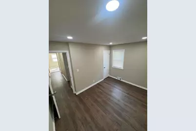 5525 N Long Island Dr, Milwaukee, WI 53209 - Photo 19