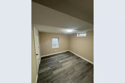 5525 N Long Island Dr, Milwaukee, WI 53209 - Photo 29