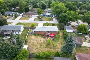704 Roosevelt Ave, Racine, WI 53406 - Photo 31