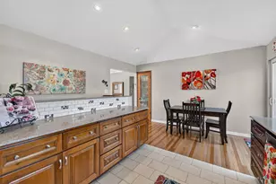 704 Roosevelt Ave, Racine, WI 53406 - Photo 5