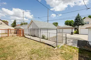 2322 S 63rd St, West Allis, WI 53219 - Photo 29