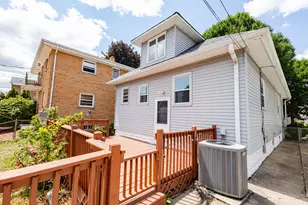 2322 S 63rd St, West Allis, WI 53219 - Photo 27
