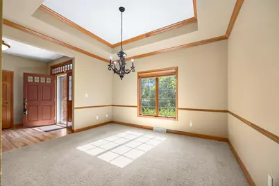 W171N5517  Autumn View Ln, Menomonee Falls, WI 53051 - Photo 9