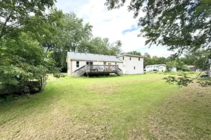 9739 269th Ave, Salem Lakes, WI 53179 - Photo 7