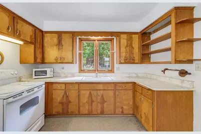 322  Lakeside Dr, Farmington, WI 53021 - Photo 15