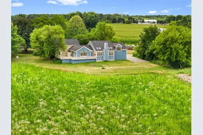 N124W16862  Lovers Ln, Germantown, WI 53022 - Photo 3