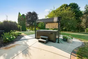 S67W23715 Fernwood Ct, Vernon, WI 53189 - Photo 25