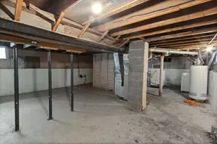 4703 W Villard Ave, Milwaukee, WI 53218 - Photo 13