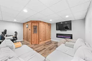 N64W33946 Lakeview Dr, Merton, WI 53066 - Photo 25