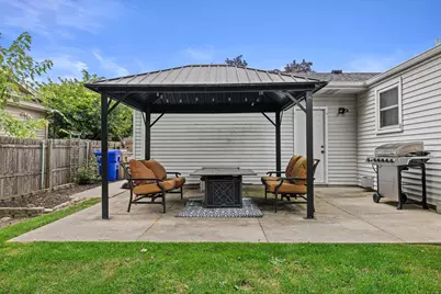 7913  48th Ave, Kenosha, WI 53142 - Photo 31