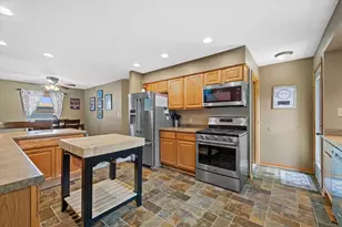 7913 48th Ave, Kenosha, WI 53142 - Photo 7