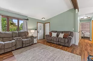 2021 4 Mile Rd, Racine, WI 53402 - Photo 9