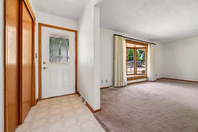 443  Park Ave, Burlington, WI 53105 - Photo 7