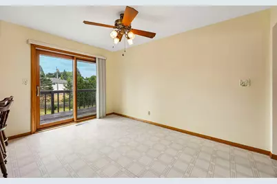 443  Park Ave, Burlington, WI 53105 - Photo 13