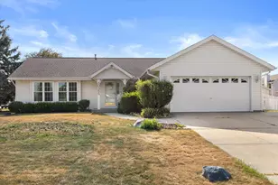 10365 S Kelly Dr, Oak Creek, WI 53154 - Photo 27