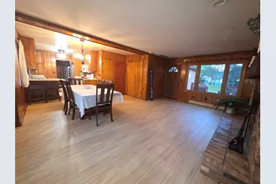 2027  Summit Ave, Waukesha, WI 53188 - Photo 13