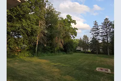2027  Summit Ave, Waukesha, WI 53188 - Photo 43