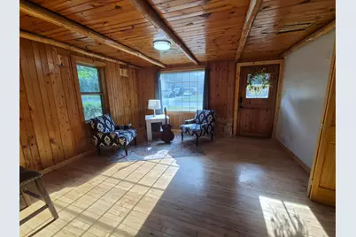 1915  Abbe Hill Dr, Eau Claire, WI 54703 - Photo 3