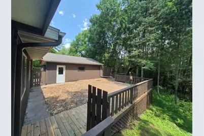 1915  Abbe Hill Dr, Eau Claire, WI 54703 - Photo 37