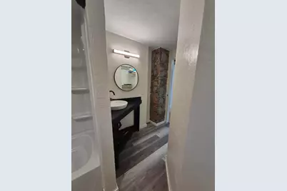 1915  Abbe Hill Dr, Eau Claire, WI 54703 - Photo 13