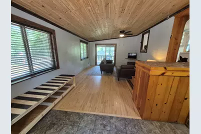 1915  Abbe Hill Dr, Eau Claire, WI 54703 - Photo 17