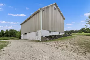 4827 Beaver Dam Rd, Barton, WI 53090 - Photo 27