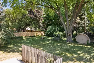 5429 Erie St, Racine, WI 53402 - Photo 33