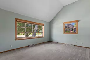 5429 Erie St, Racine, WI 53402 - Photo 7