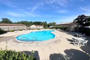 W169N11586 Biscayne Dr, Germantown, WI 53022 - Photo 17