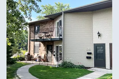 W169N11586  Biscayne Dr #13, Germantown, WI 53022 - Photo 1