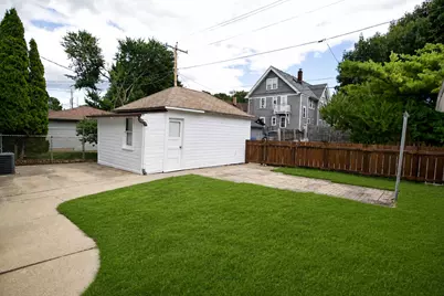 2152 N 58th St, Milwaukee, WI 53208 - Photo 35